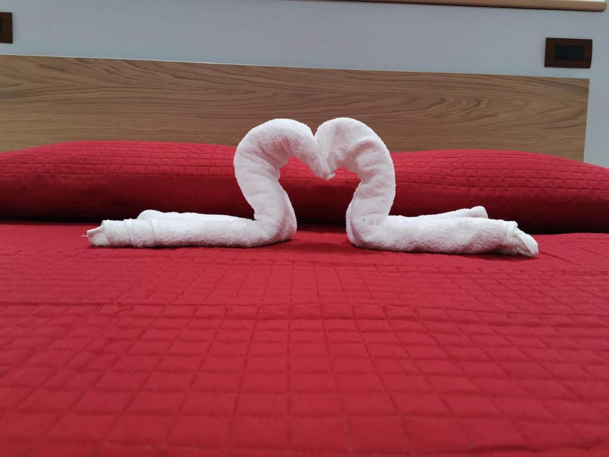 Bed And Breakfast Picentia 19 폰테카냐노 외부 사진